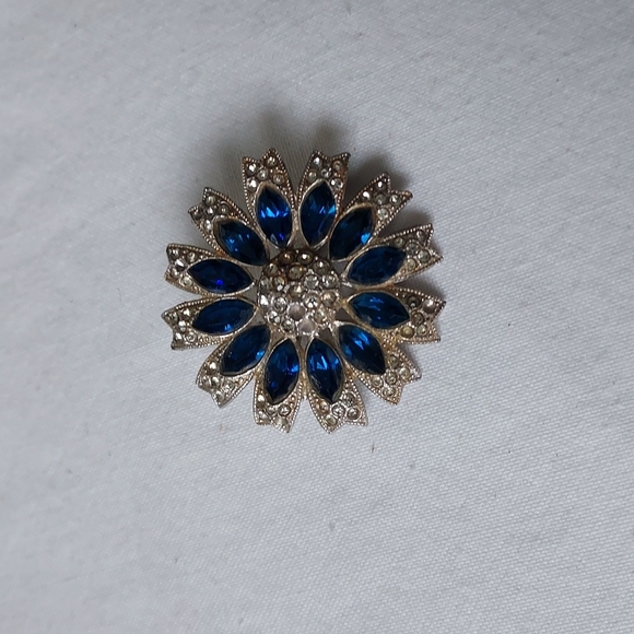 Blue sapphire Rhinestone and diamond 💎 pin brooch antique estate jewelry ✨️ - Picture 12 of 12